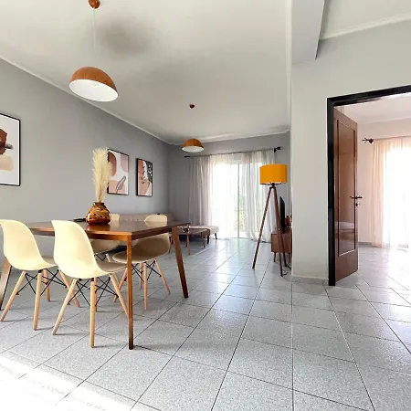 Down Town Apartman *